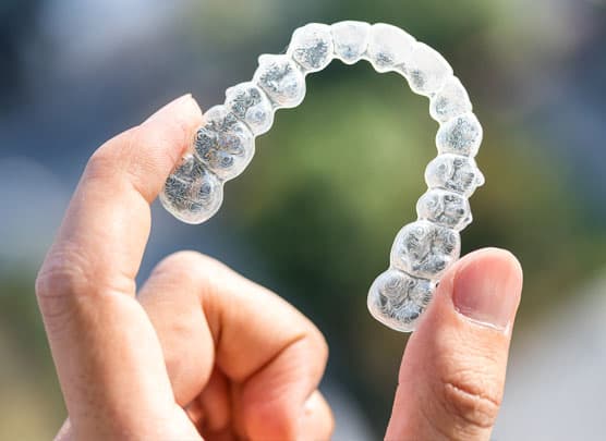 Why More Adults Are Choosing Invisalign Clear Aligners